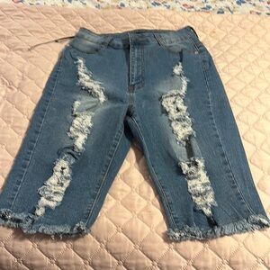 NWOT BOB high waisted stretch jean shorts size 11/12.